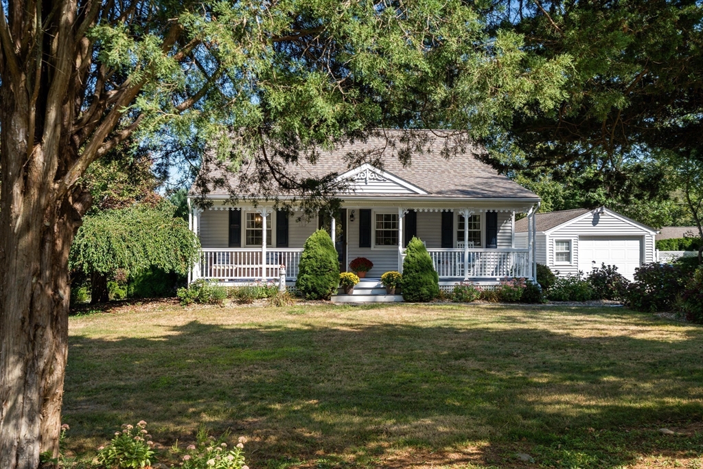 282 Cushman Road Rochester, MA 02770 - Photo 4 of 36