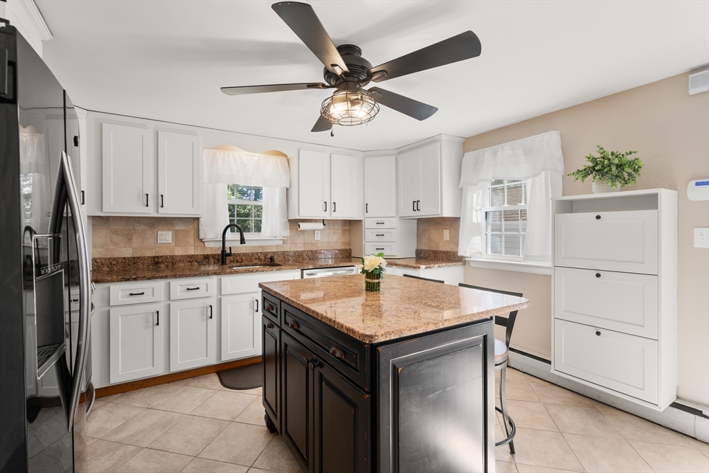 282 Cushman Road Rochester, MA 02770 - Photo 9 of 36