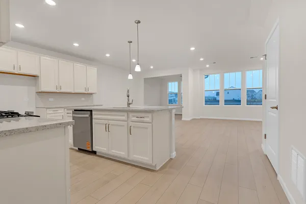 $3,500 | 668 Switchgrass Way, Bolingbrook, IL 60490