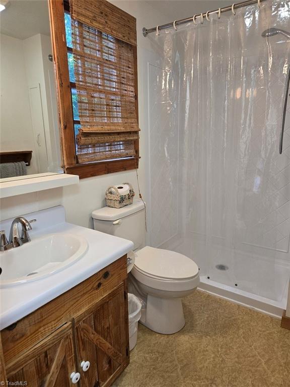 1984 Horseshoe Road Westfield, NC 27053 - Photo 7 of 47