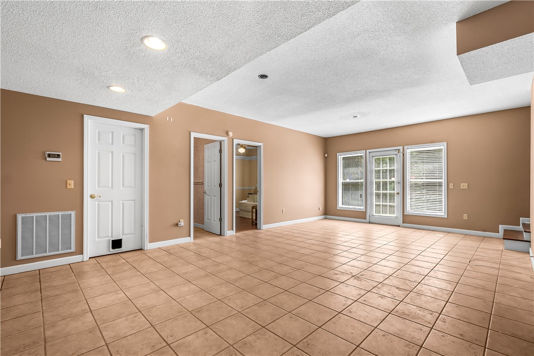 103 Amanda Drive Anderson, SC 29621 - Photo 33 of 49 Lower level private apartment with separate entry