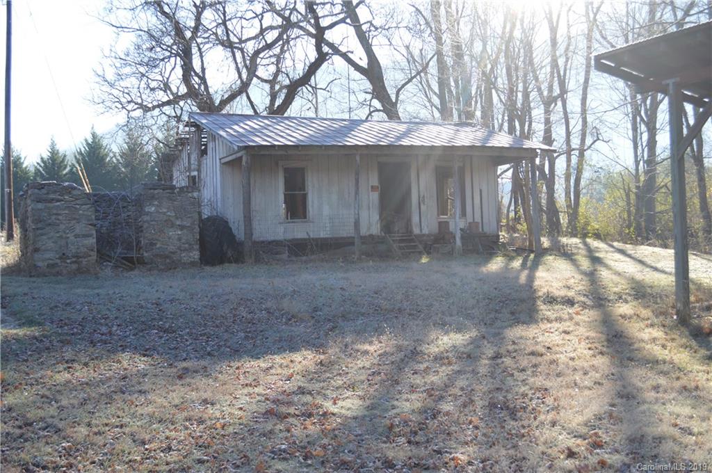 1912 Pigeon Road Waynesville, NC 28786 - Photo 1 of 4 Gallery Image 1