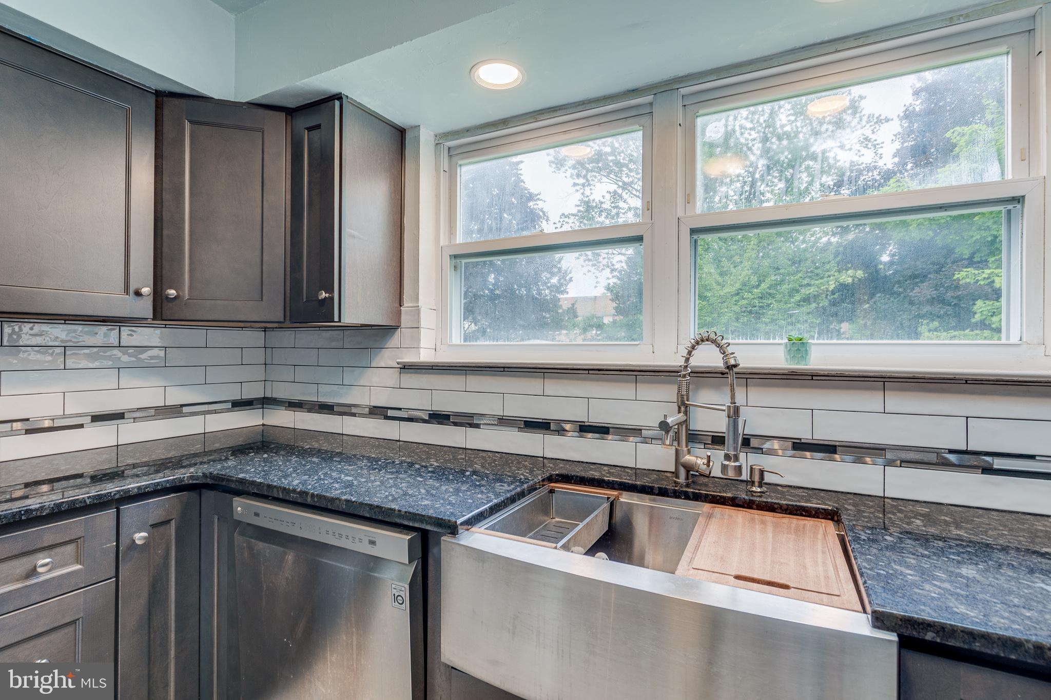 1602 Olive Place Clementon, NJ 08021 - Photo 11 of 26