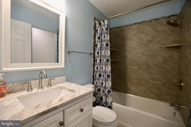 $2,200 | 442 Atlanta Court, Sewell, NJ 08080