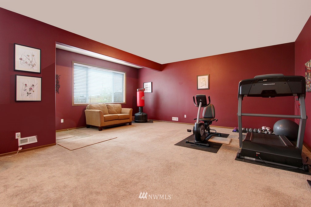 22004 43rd Drive Southeast Bothell, WA 98021 - Photo 19 of 25