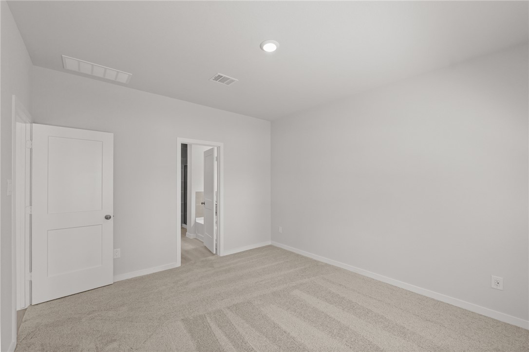 4414 Albritton Avenue Bryan, TX 77801 - Photo 19 of 30 a view of an empty room