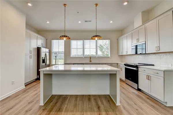 $3,600 | 430 Argosy Park Circle, Alpharetta, GA 30005