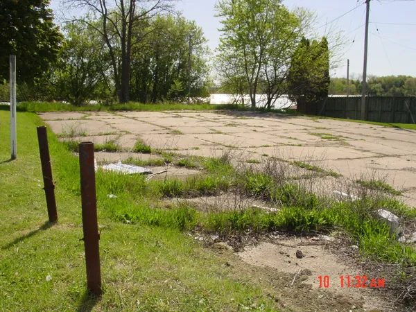 $499,999 | 7243 South Westnedge Avenue, Portage, MI 49002
