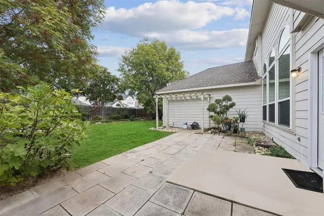 $380,000 | 4612 Ocean Drive, Fort Worth, TX 76123