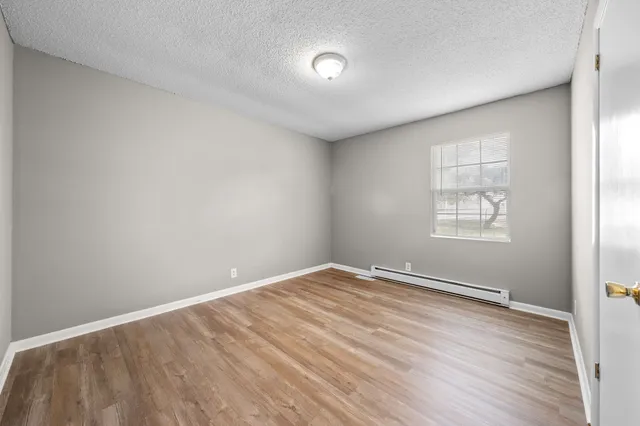 $1,095 | 228 Tobacco Road, Clarksville, TN 37042