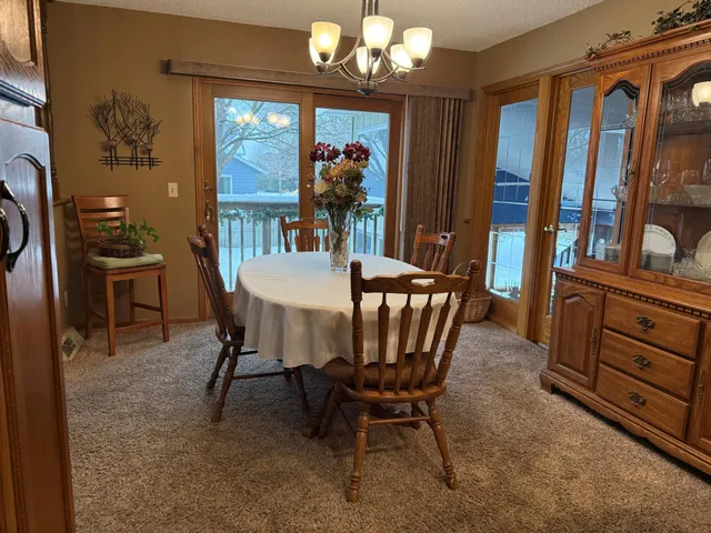 $320,000 | 2112 8th Street Southwest, Willmar, MN 56201