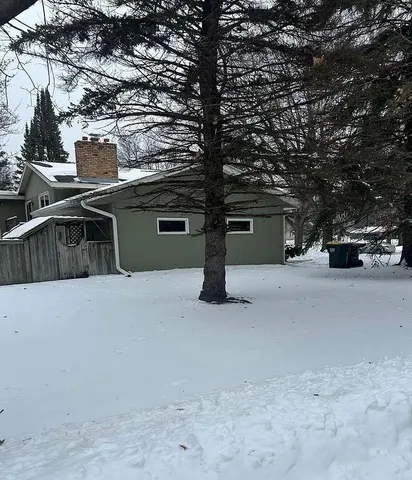 $320,000 | 2112 8th Street Southwest, Willmar, MN 56201