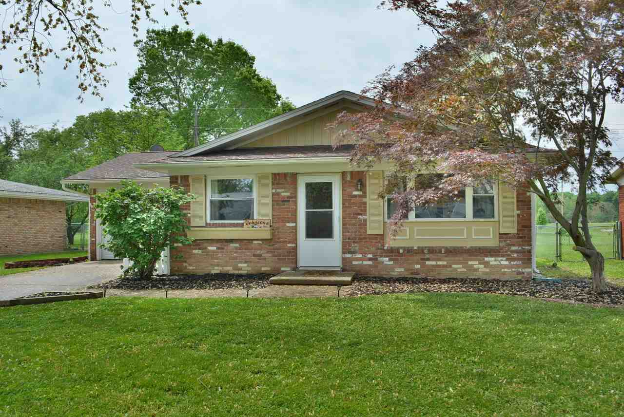 1705 South York Road Yorktown, IN 47396 - Photo 2 of 27 Gallery Image 2