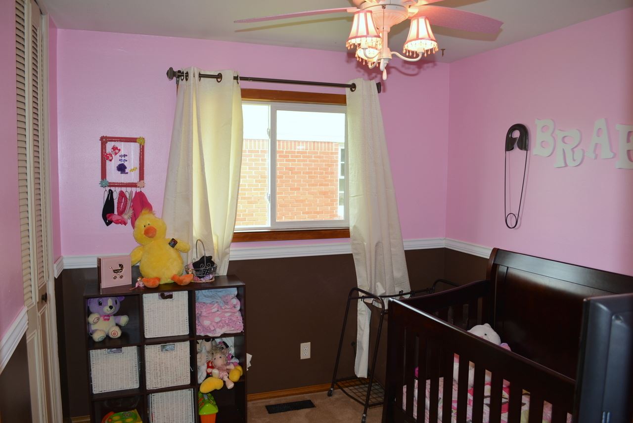 1705 South York Road Yorktown, IN 47396 - Photo 17 of 27 Gallery Image 17