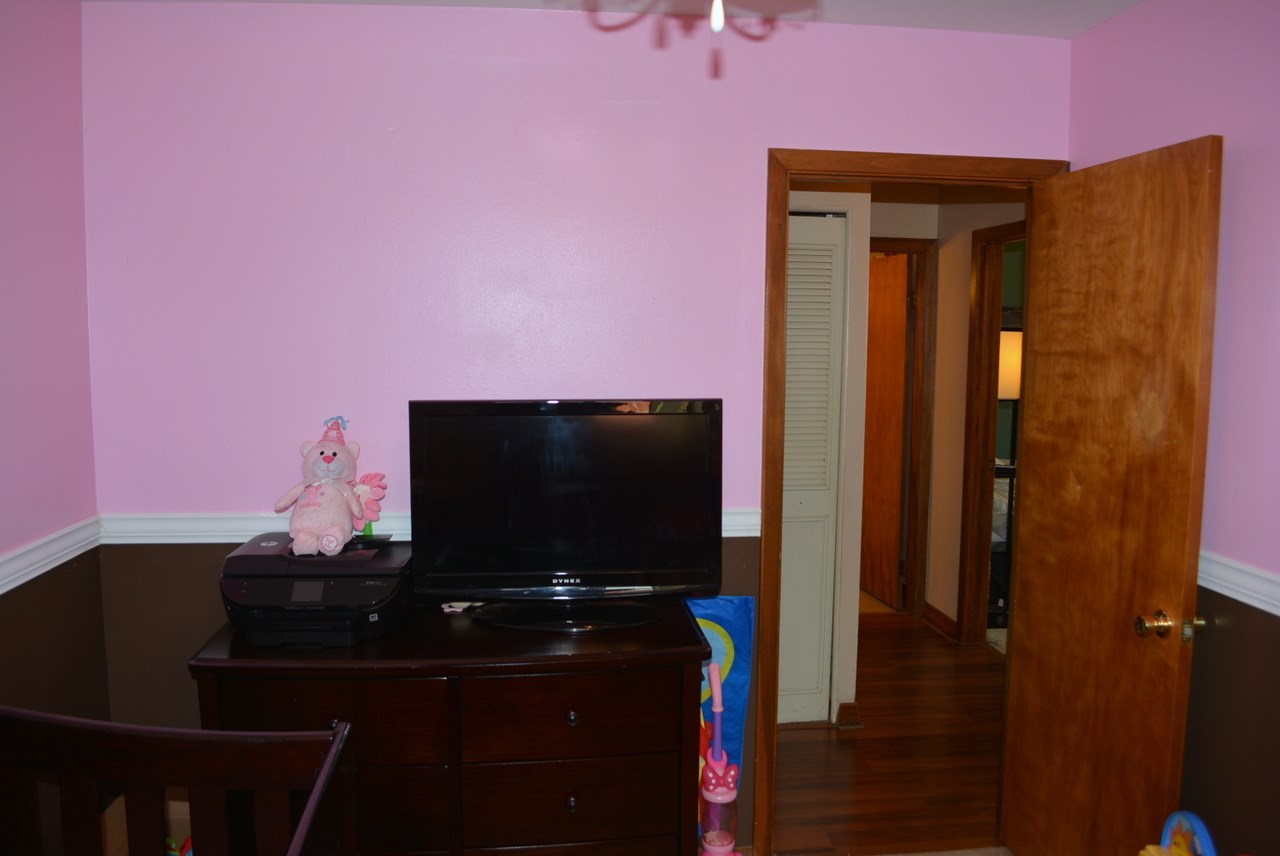 1705 South York Road Yorktown, IN 47396 - Photo 18 of 27 Gallery Image 18