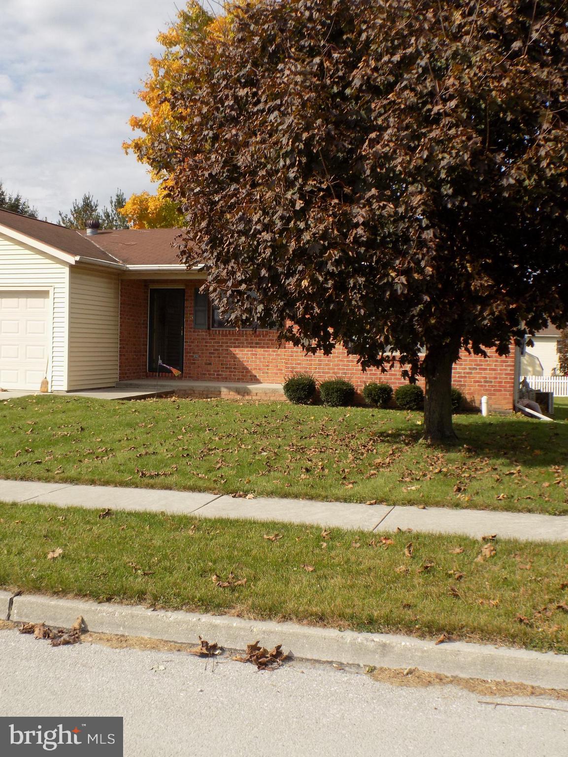 35 Filbert Street Hanover, PA 17331 - Photo 4 of 18 Gallery Image 4