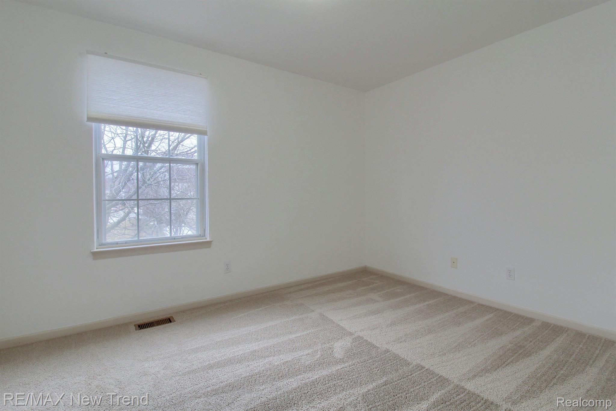 24728 Jamestowne Road Novi, MI 48375 - Photo 23 of 35 Gallery Image 23