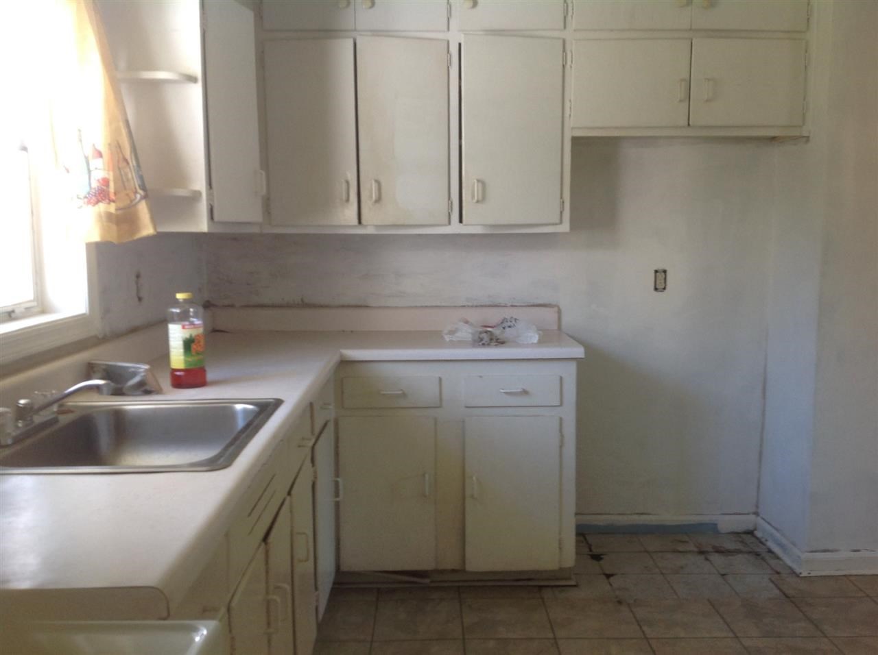 527 Frisco Road Pensacola, FL 32507 - Photo 2 of 5