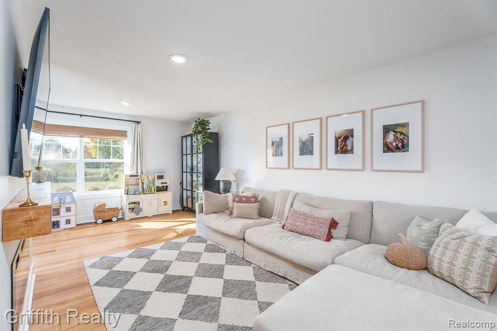 7215 Elms Road Swartz Creek, MI 48473 - Photo 31 of 42 Gallery Image 31