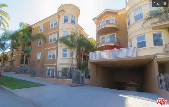 $3,200 | 917 South New Hampshire Avenue, Unit 102, Los Angeles, CA 90006