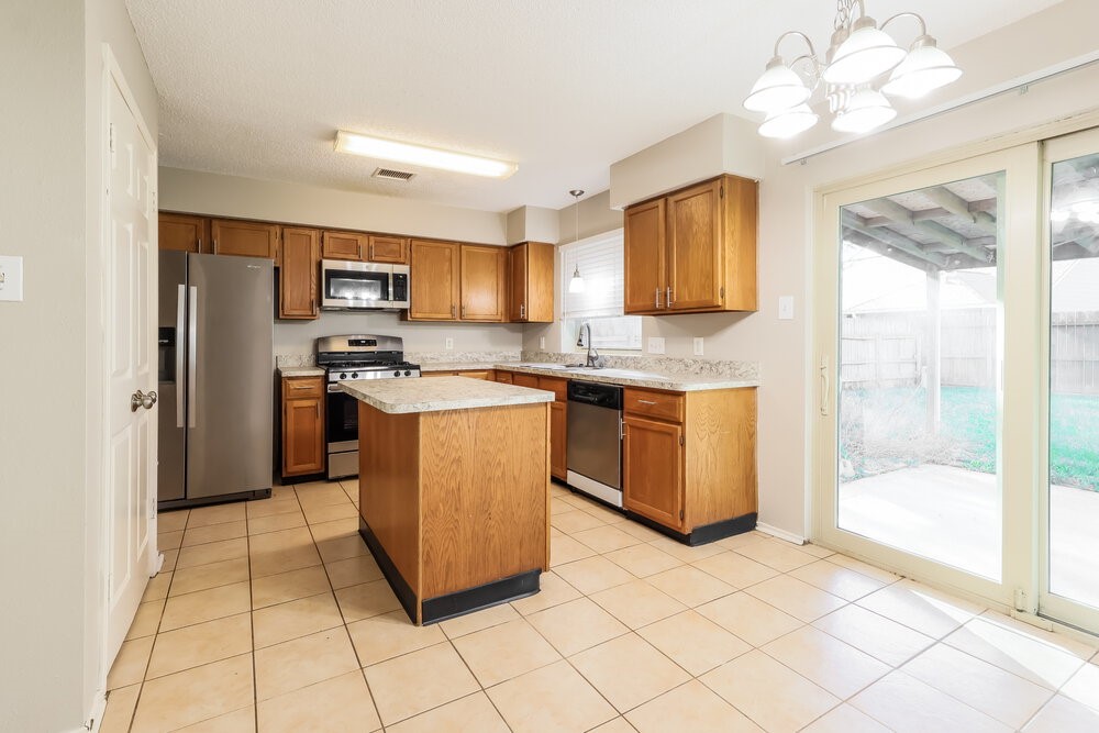 17103 Spruce Run Drive Spring, TX 77379 - Photo 8 of 17