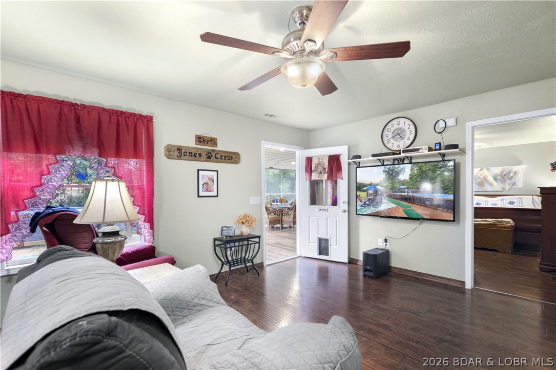 411 Valley Spring Road Camdenton, MO 65020 - Photo 21 of 46