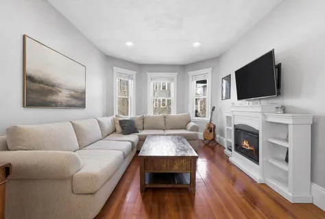 $599,000 | 33 Rosemont Street, Unit 1, Boston, MA 02122