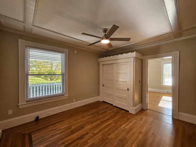 $2,300 | 116 East Broadway, Unit 2, Derry, NH 03038