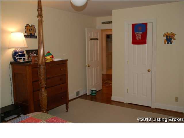 209 Sequoya Road Louisville, KY 40207 - Photo 26 of 36 Additional Photo