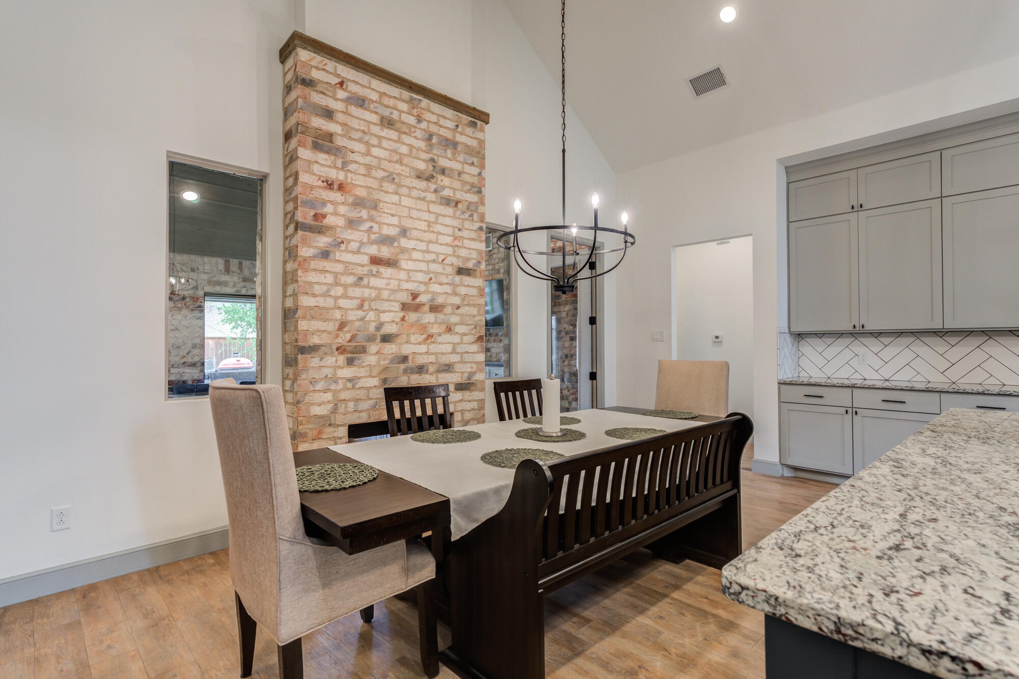 6338 88th Street Lubbock, TX 79424 - Photo 25 of 68 6338-88th-St_Lubbock-TX_26_Dining-Room