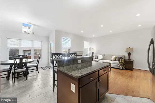 $700,000 | 25270 Whippoorwill Terrace, Chantilly, VA 20152