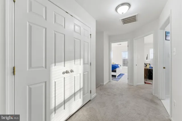 $700,000 | 25270 Whippoorwill Terrace, Chantilly, VA 20152