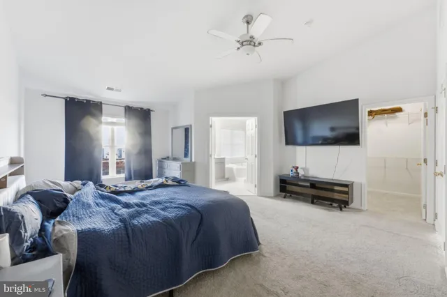 $700,000 | 25270 Whippoorwill Terrace, Chantilly, VA 20152