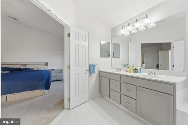 $700,000 | 25270 Whippoorwill Terrace, Chantilly, VA 20152