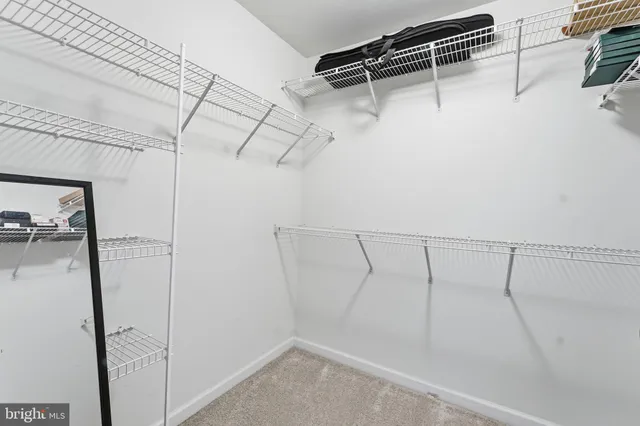 $700,000 | 25270 Whippoorwill Terrace, Chantilly, VA 20152