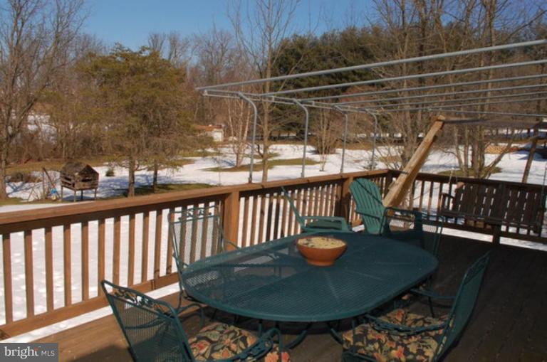 2500 Carroll Mill Road Phoenix, MD 21131 - Photo 17 of 19 Deck