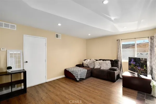 $2,500 | 31909 Del Cielo, Unit 11, Bonsall, CA 92003