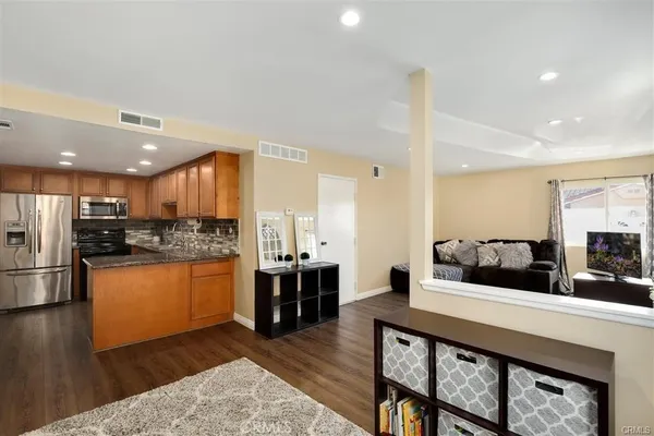 $2,500 | 31909 Del Cielo, Unit 11, Bonsall, CA 92003