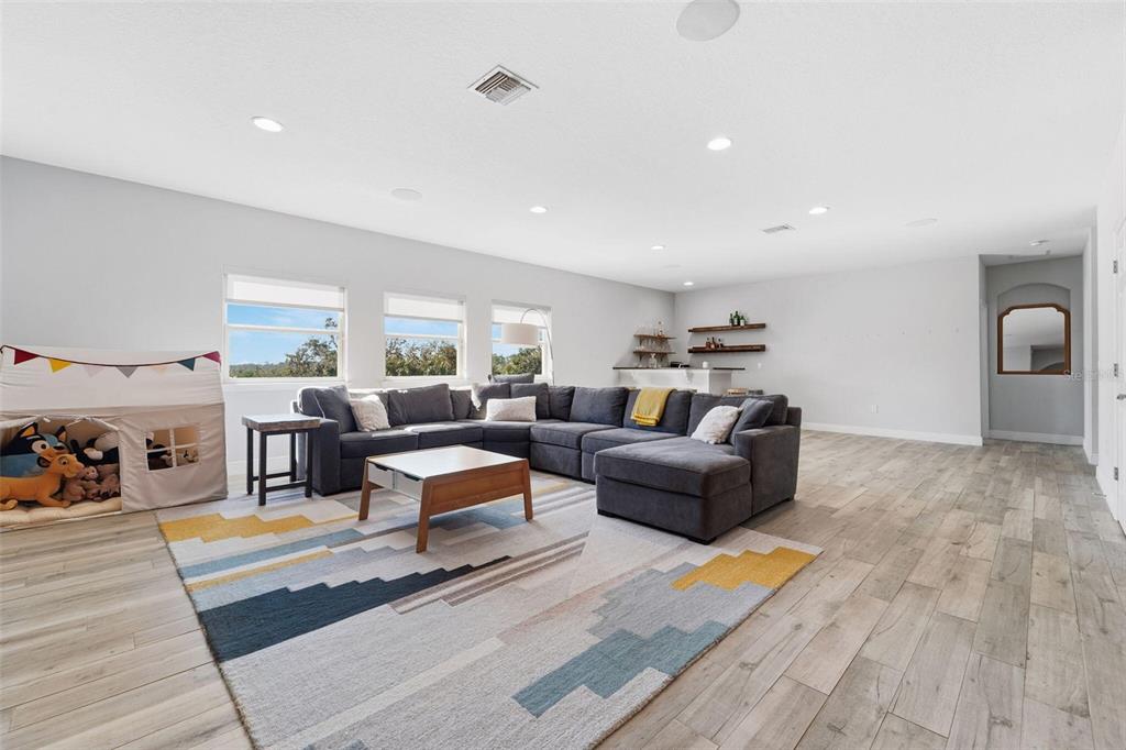 302 Coco Plum Court Oldsmar, FL 34677 - Photo 24 of 58