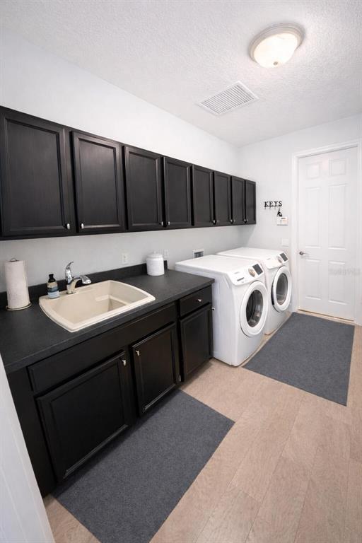 302 Coco Plum Court Oldsmar, FL 34677 - Photo 41 of 58