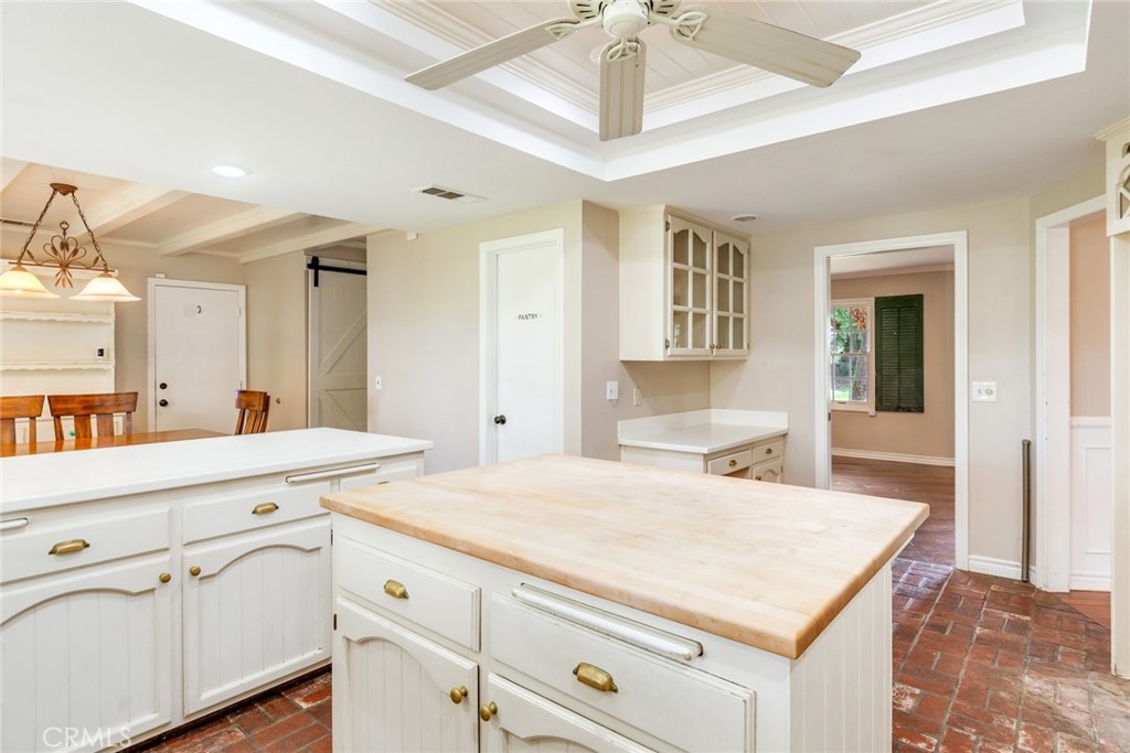 7770 Broadacre Place Riverside, CA 92504 - Photo 11 of 42