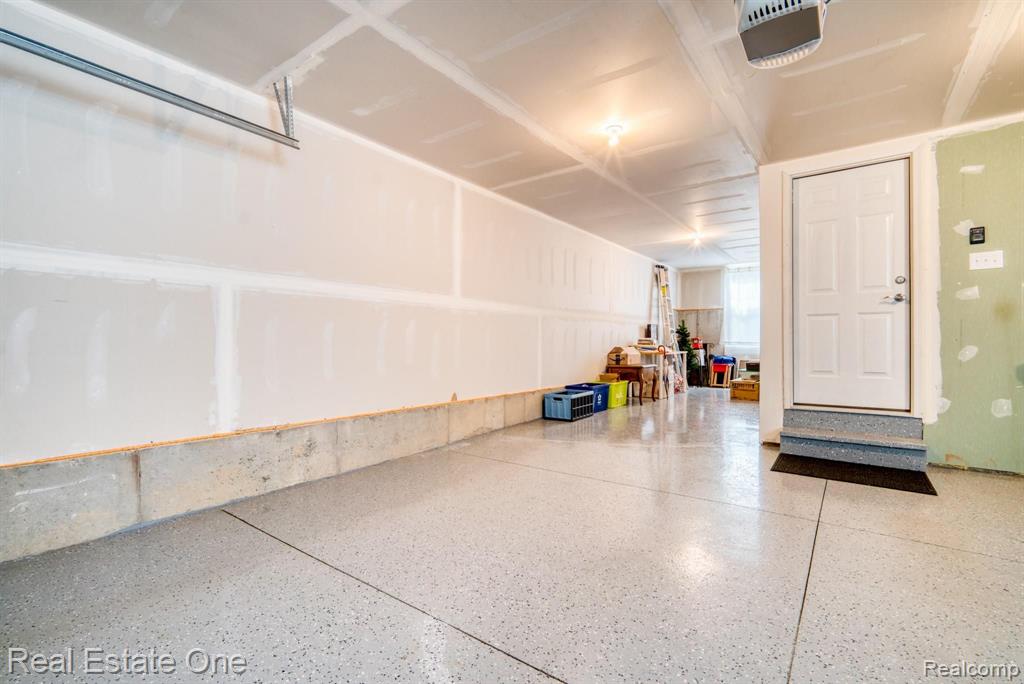 313 Glenhurst Boulevard Rochester Hills, MI 48307 - Photo 31 of 31