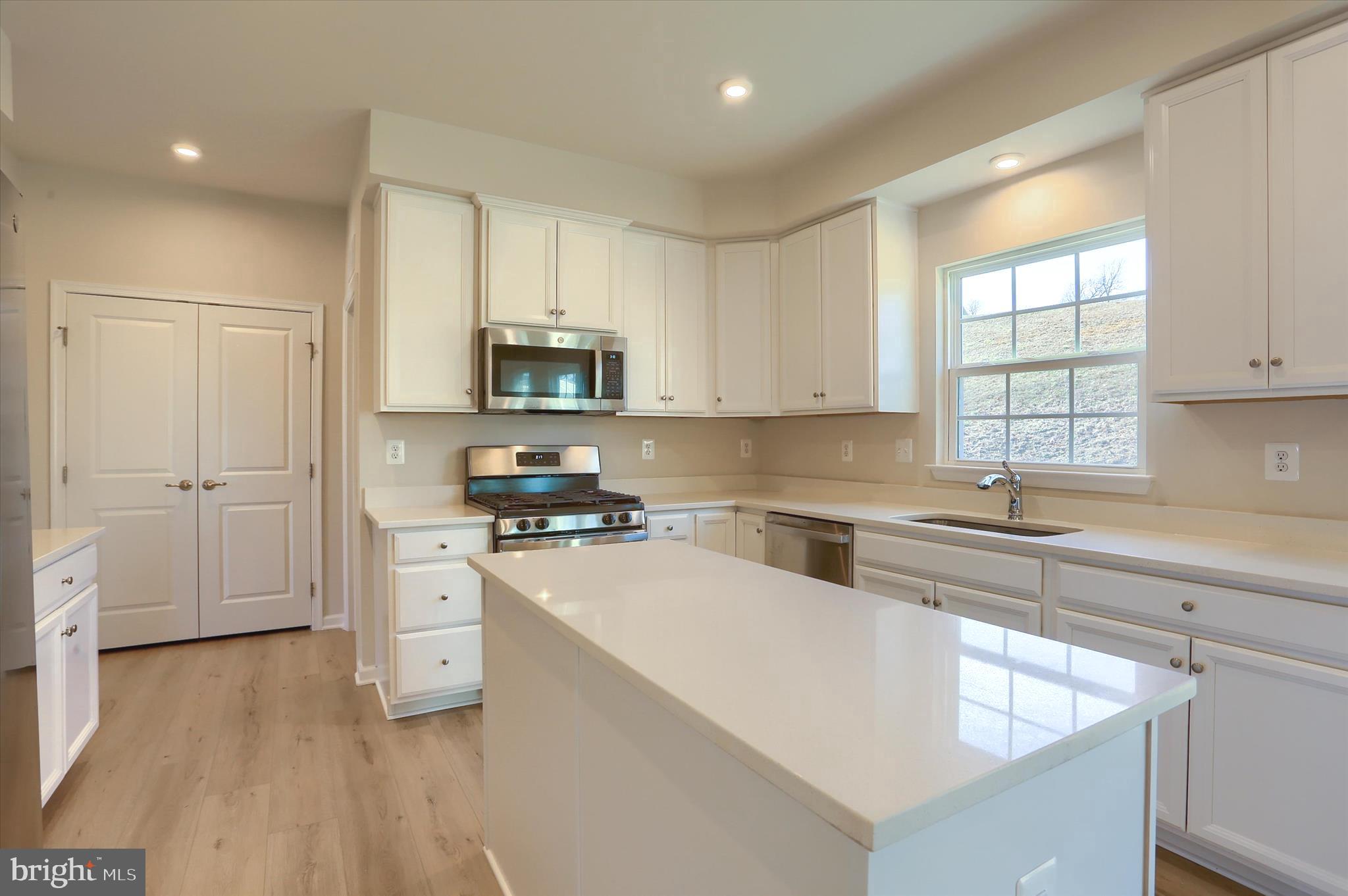 562 Monocacy Trail Spring Grove, PA 17362 - Photo 15 of 67