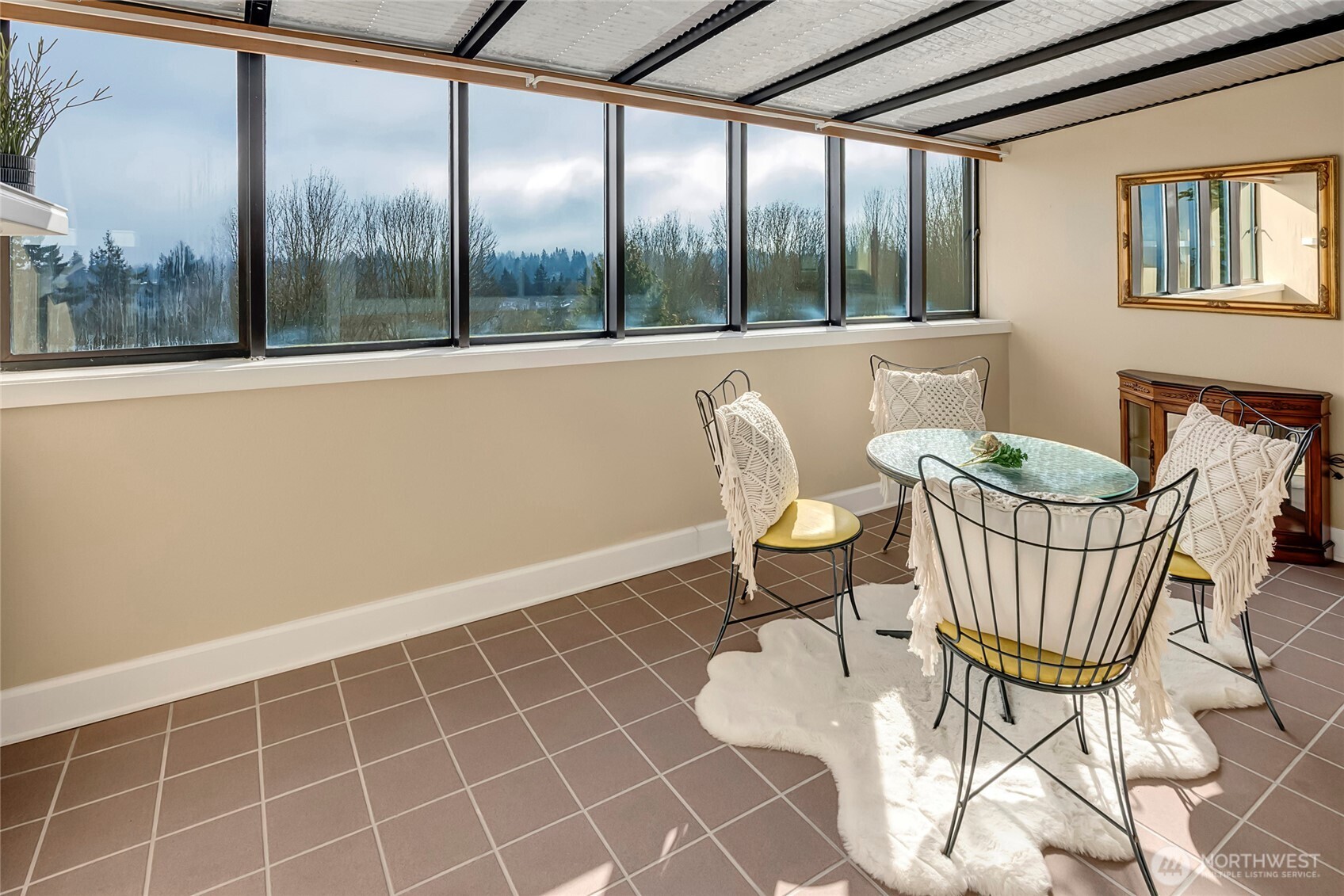 4911 Harbor Lane Everett, WA 98203 - Photo 23 of 40