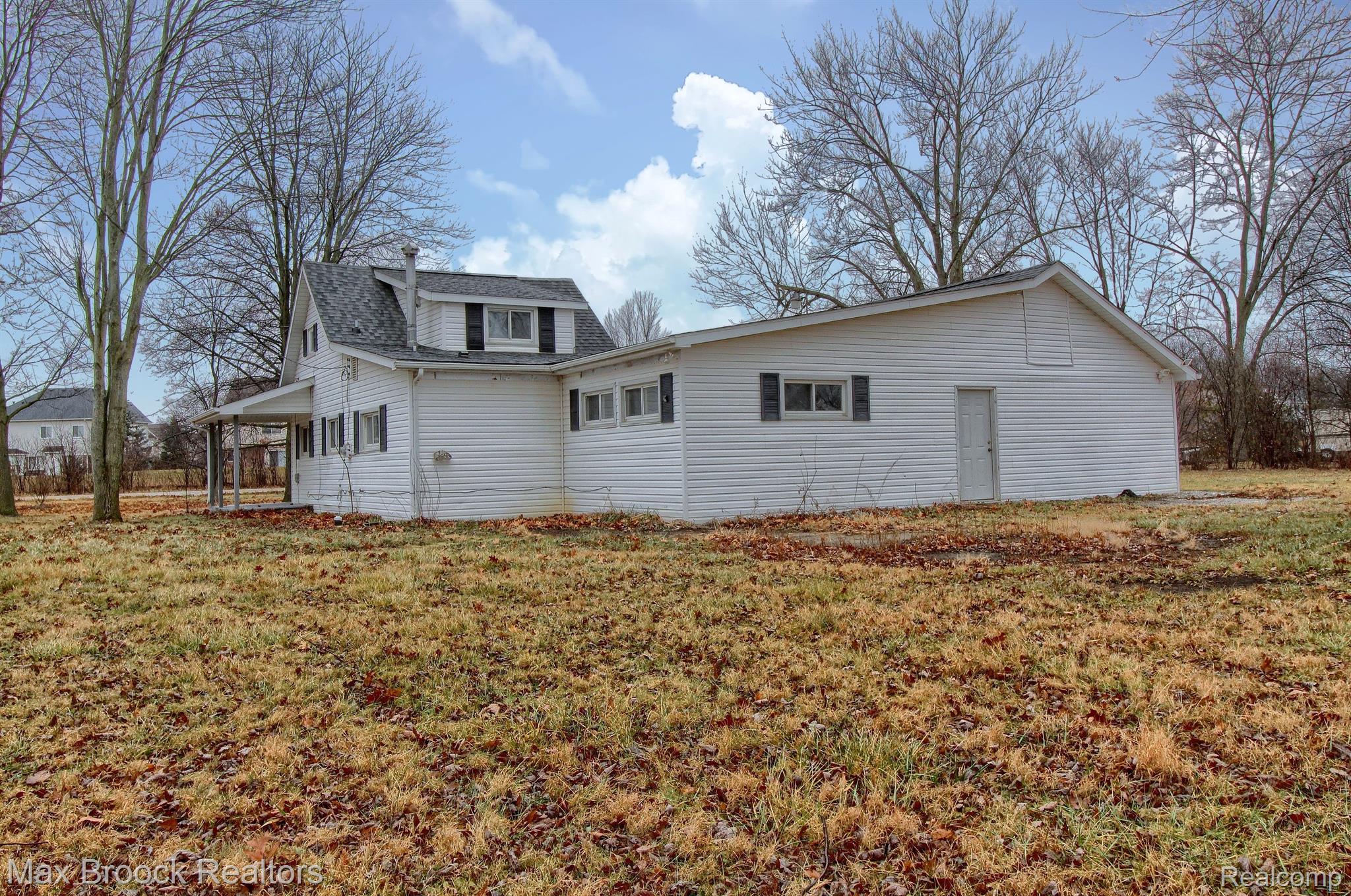 43572 Robson Road Belleville, MI 48111 - Photo 18 of 20 Gallery Image 18