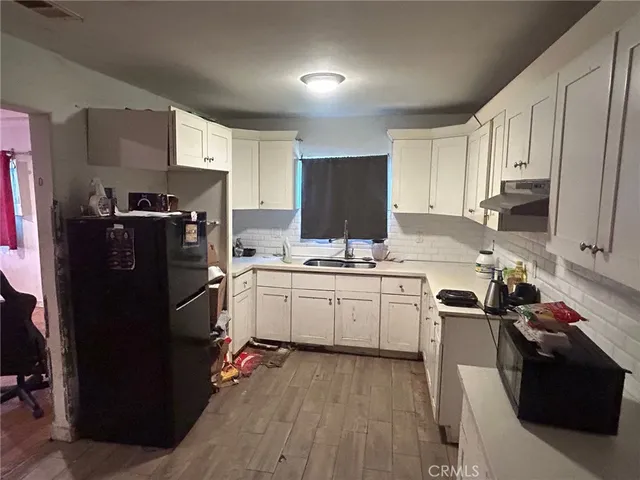 $699,000 | 655 West 113th Street, Los Angeles, CA 90044