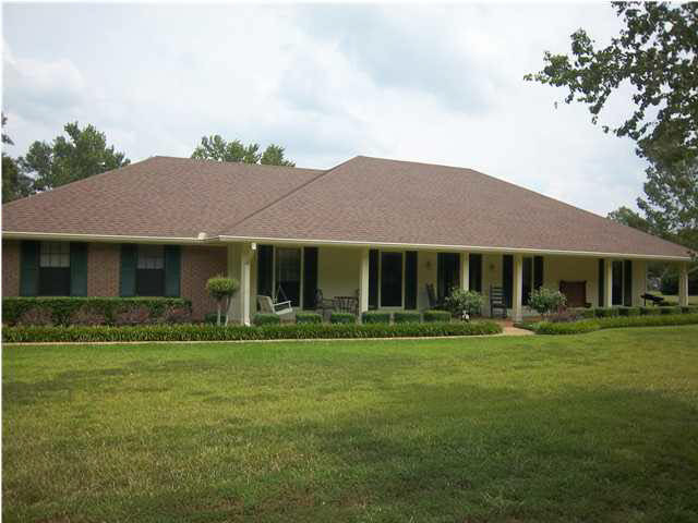 105 Oak Ridge Drive Raymond, MS 39154 - Photo 1 of 24 Photo 1