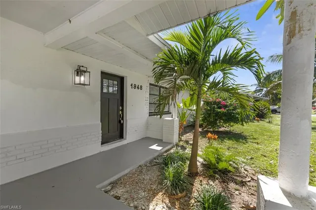 $555,000 | 1948 46th Street Southwest, Naples, FL 34116