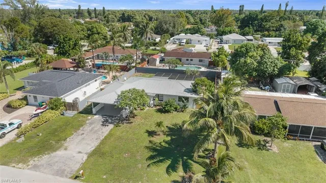 $555,000 | 1948 46th Street Southwest, Naples, FL 34116