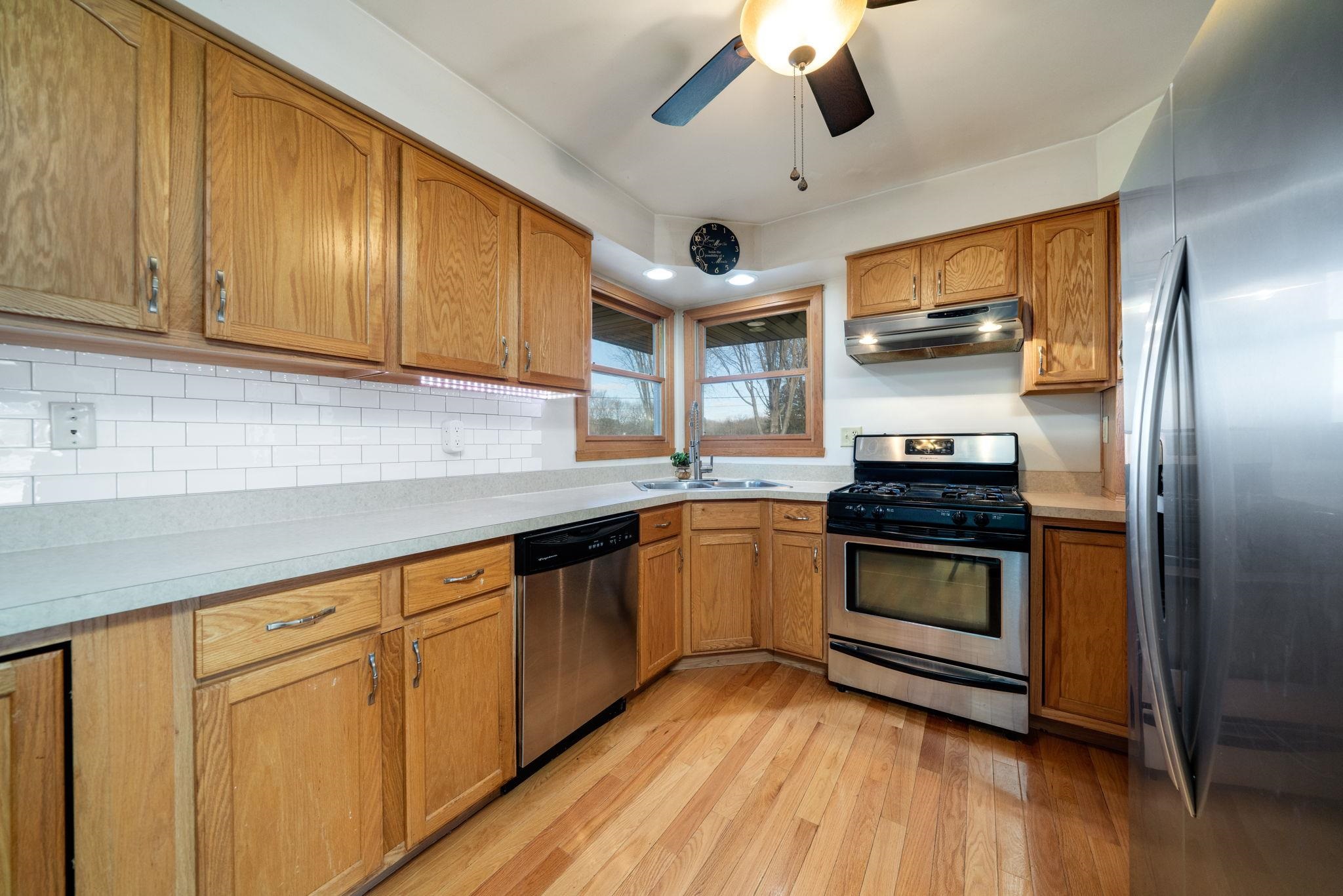 11179 Beloit Road Belvidere, IL 61008 - Photo 14 of 31